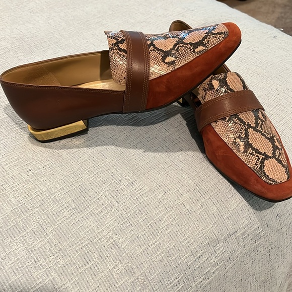 Naturalizer multicolor/pattern shoes with block heel. - Picture 4 of 4